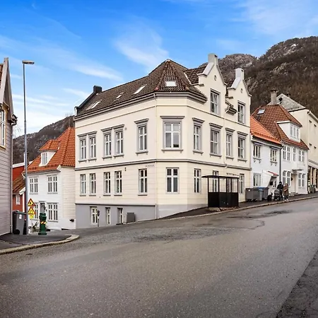 Appartement Charming In Sandviken Bergen